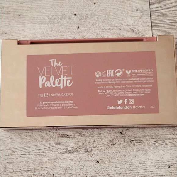 Ciate London The Velvet Palette - Picture 7 of 8